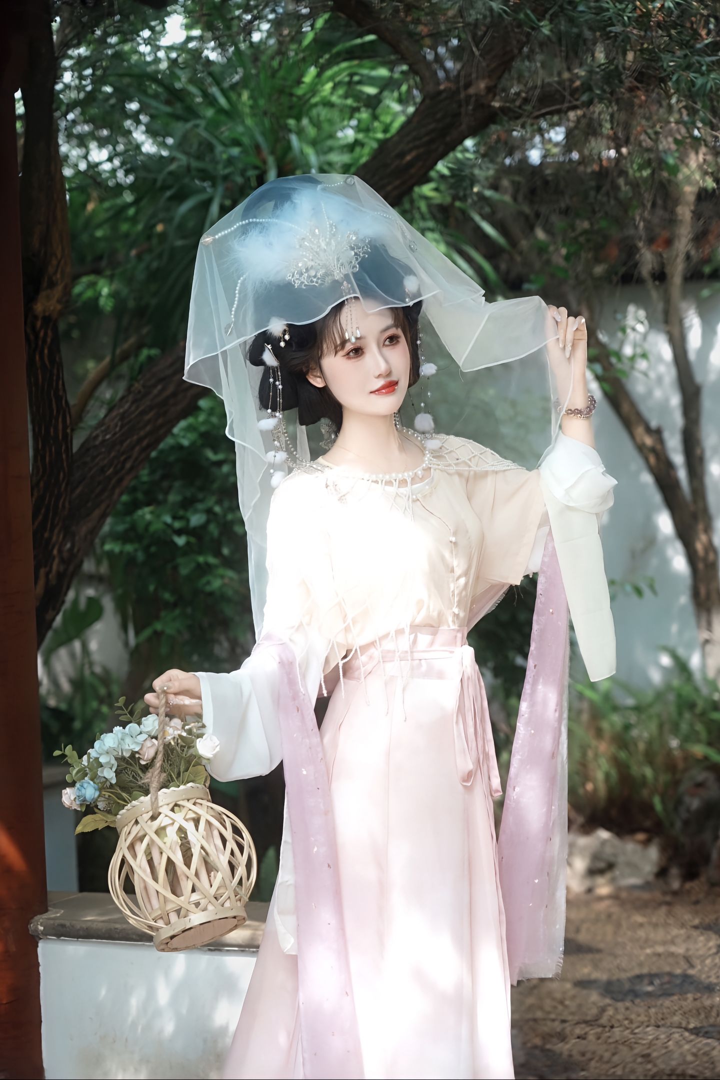 女儿国国王 客片 1