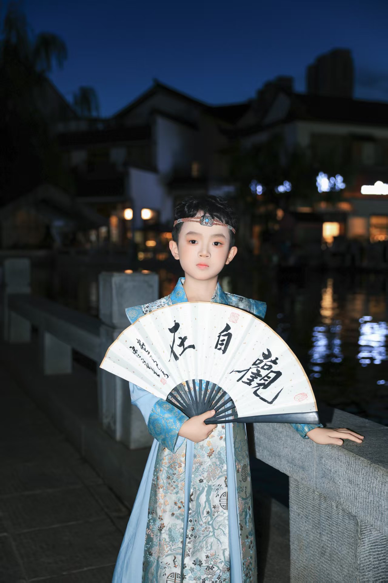 西域小朋友（男） 客片 3