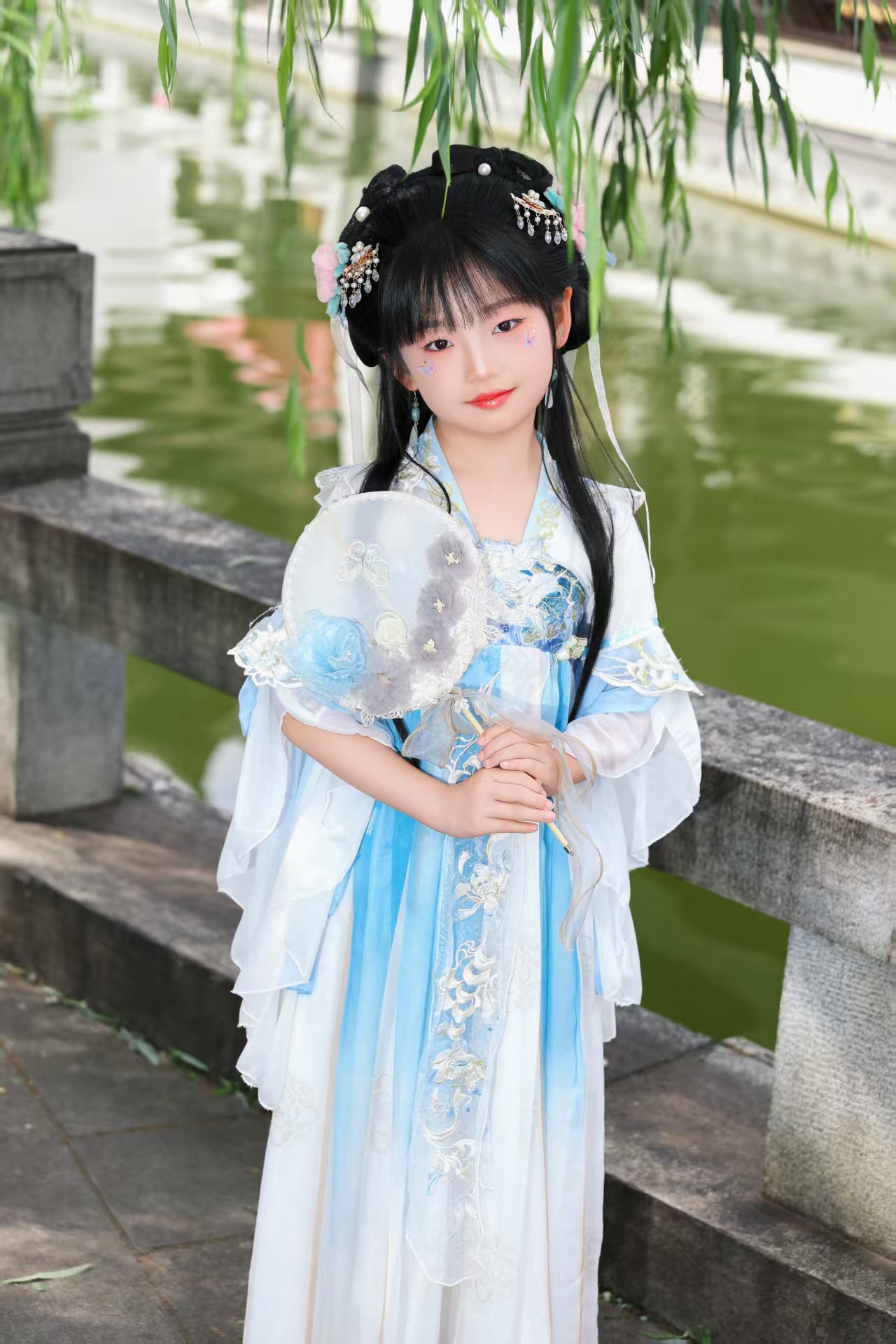 蓝色汉服小朋友 客片 3
