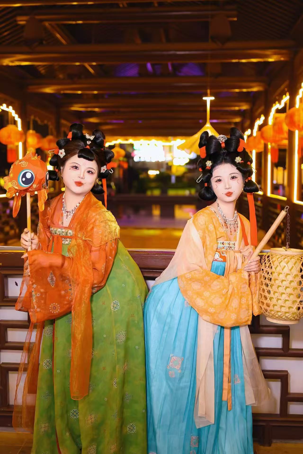 小唐俑（闺蜜） 客片 1