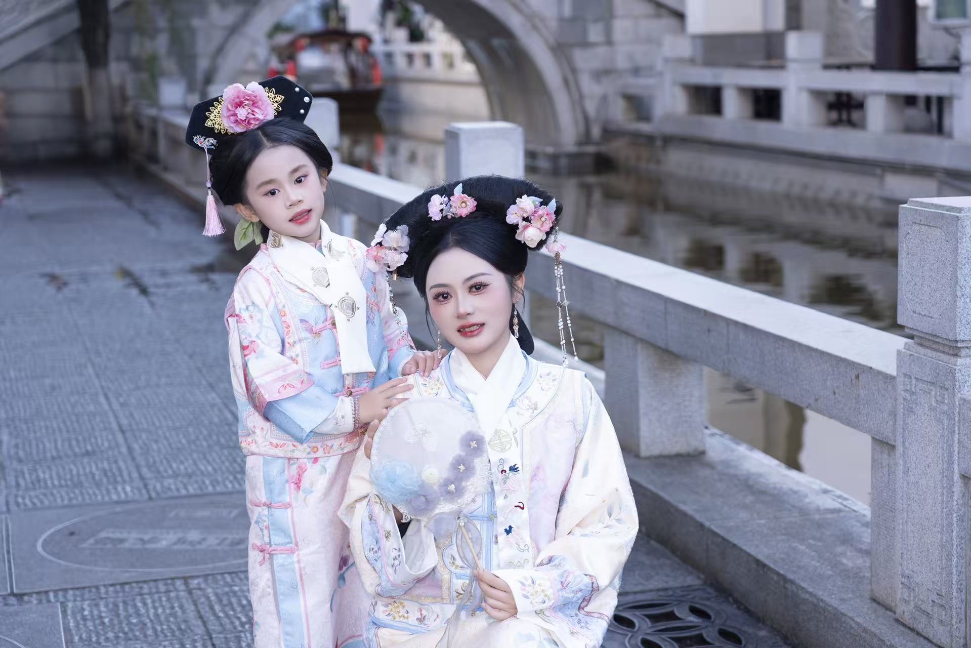 格格（母女） 客片 3