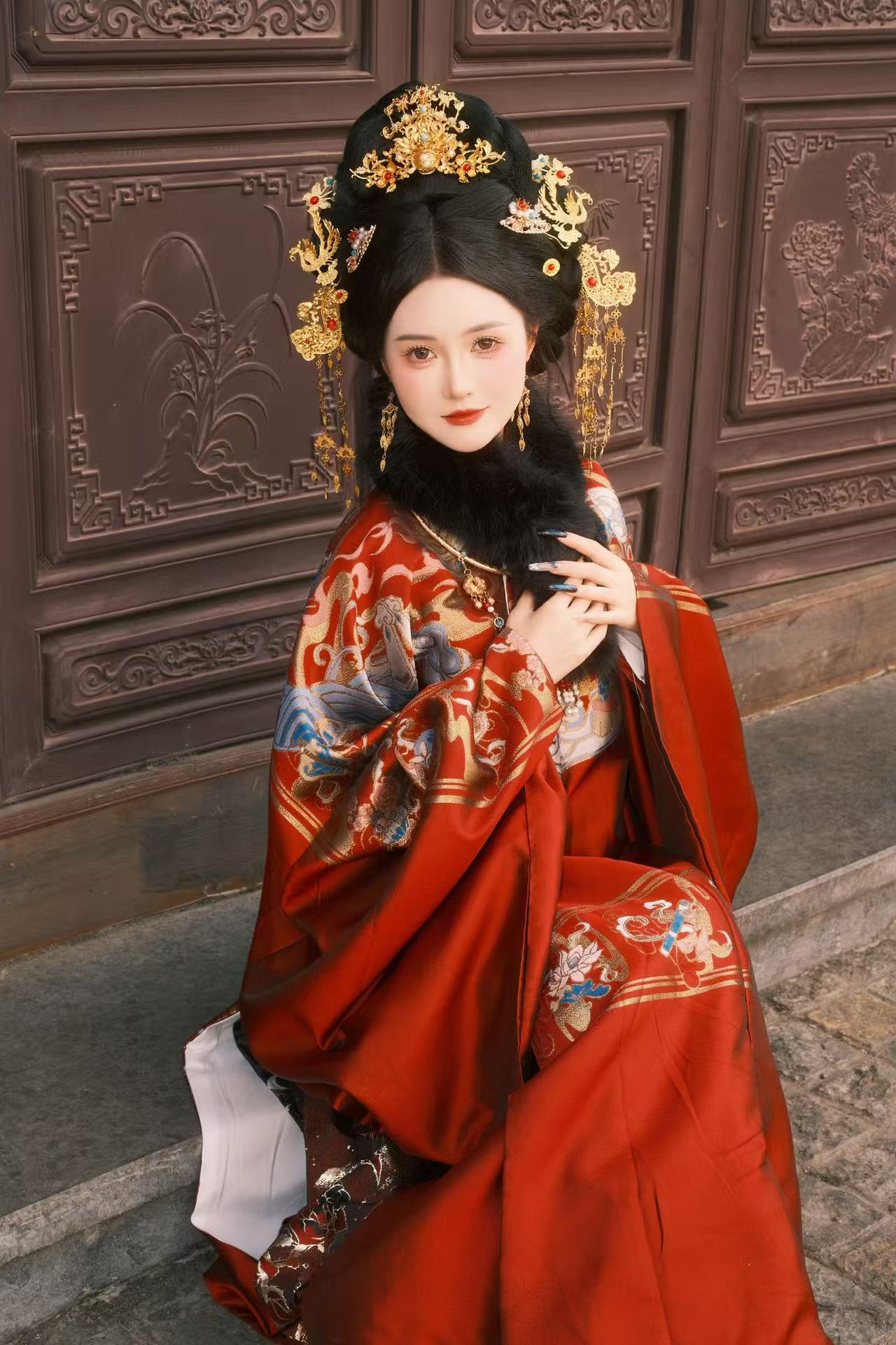 红色明制 客片 1
