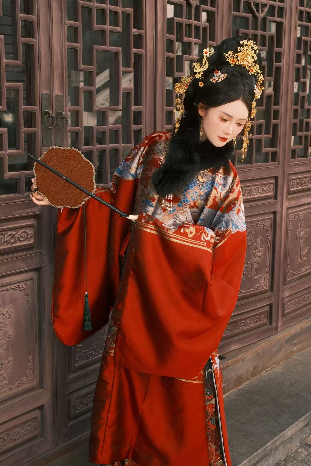 红色明制 客片 3