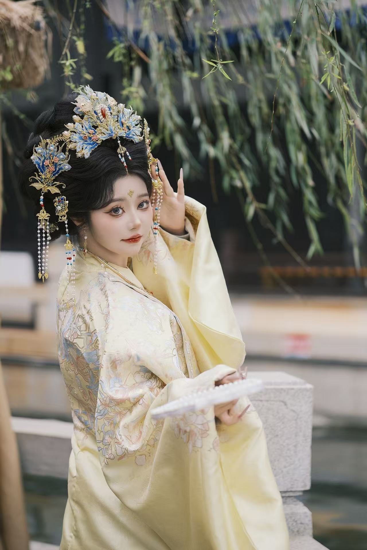 金色明制贵女 客片 1