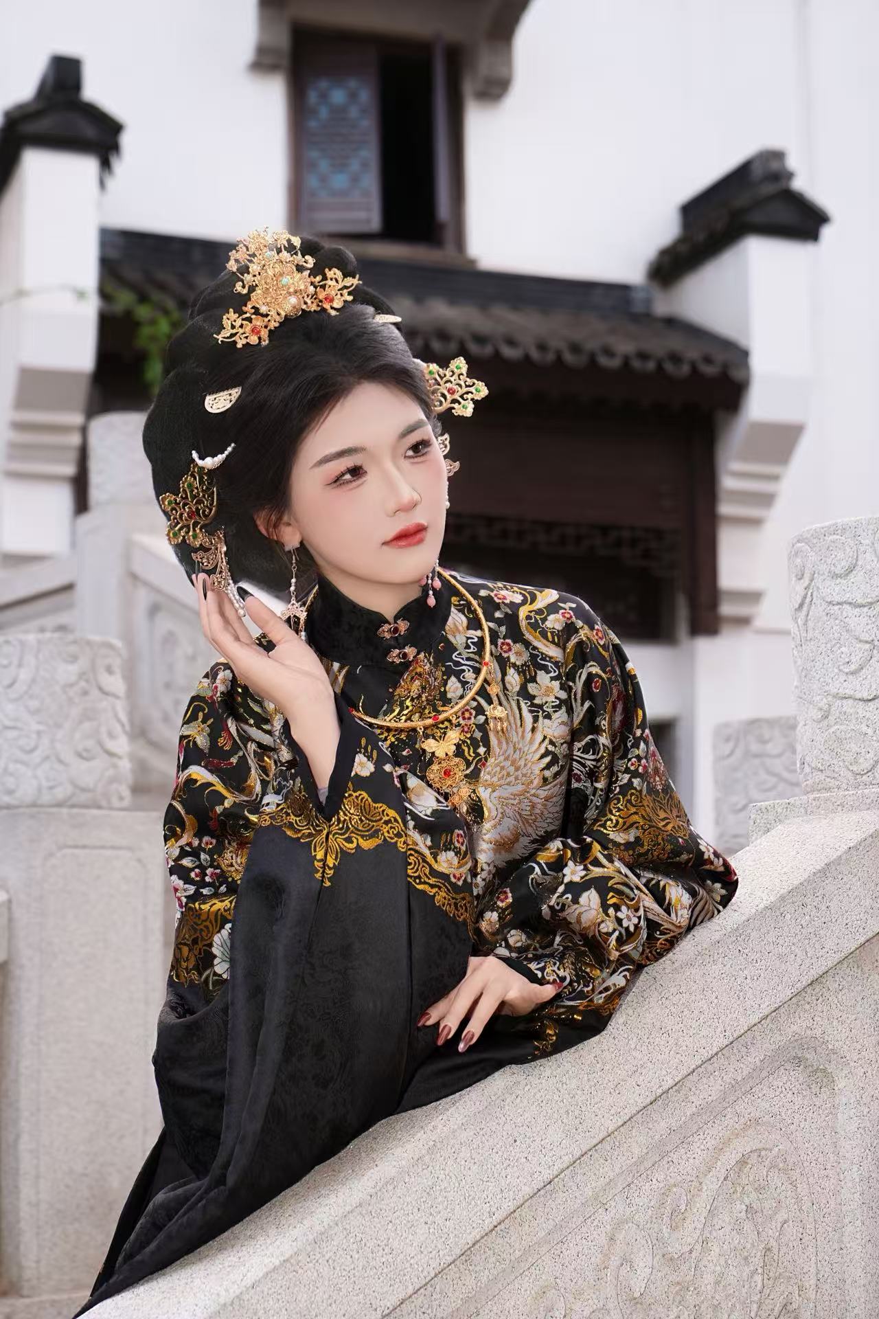 黑色明制 客片 1