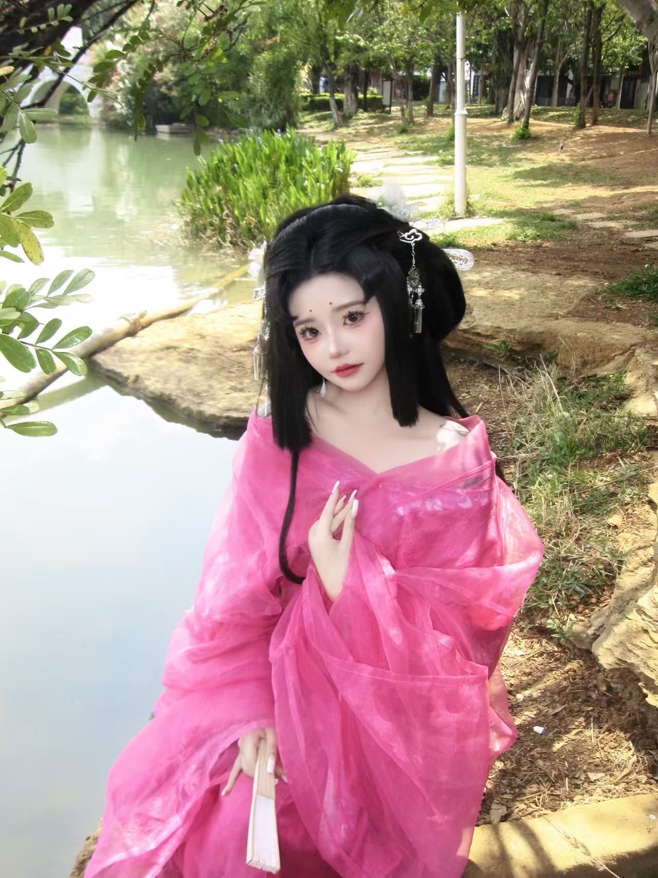 粉色小唯 客片 1