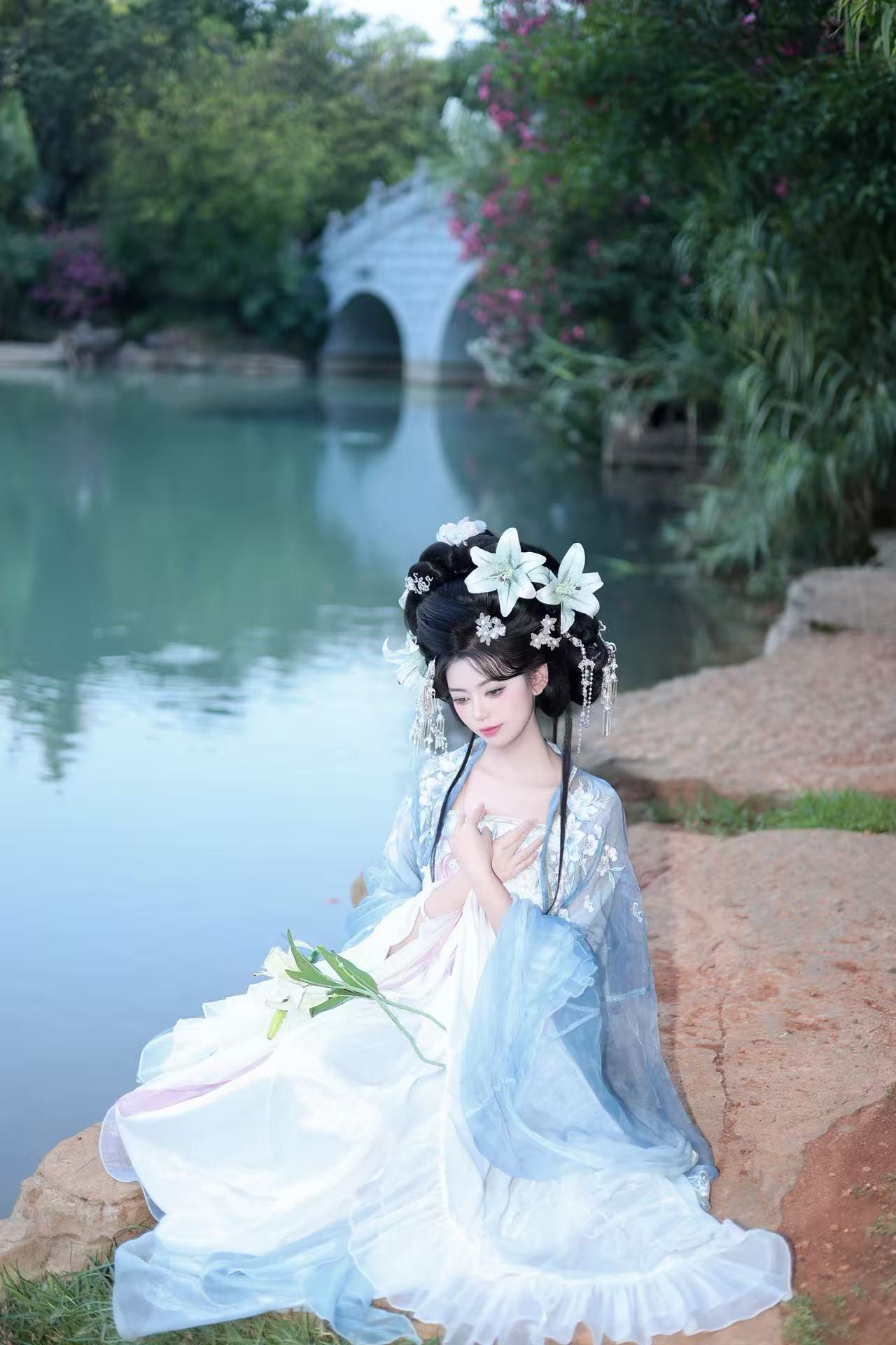 百合花神 客片 1