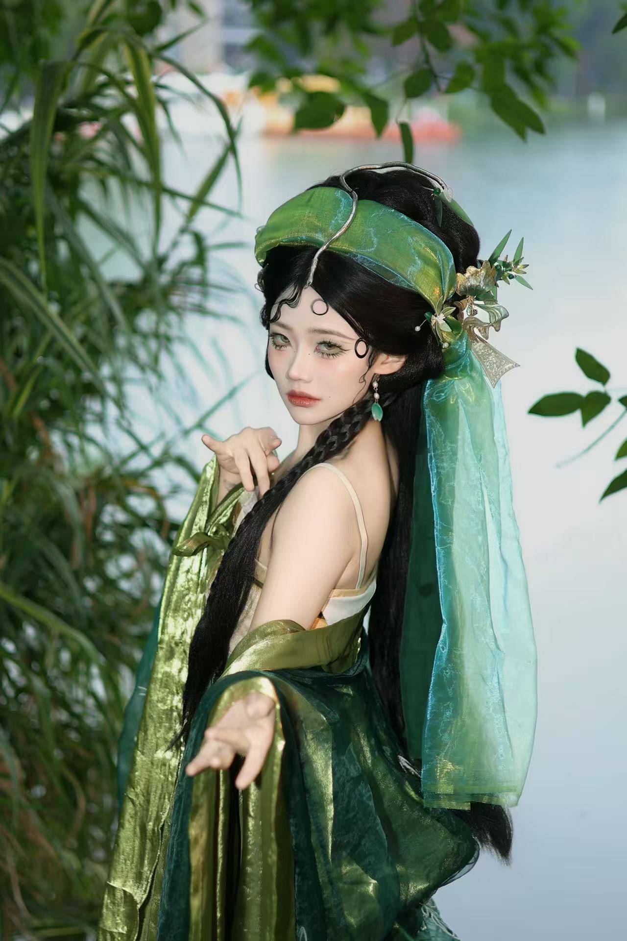 青蛇 客片 2