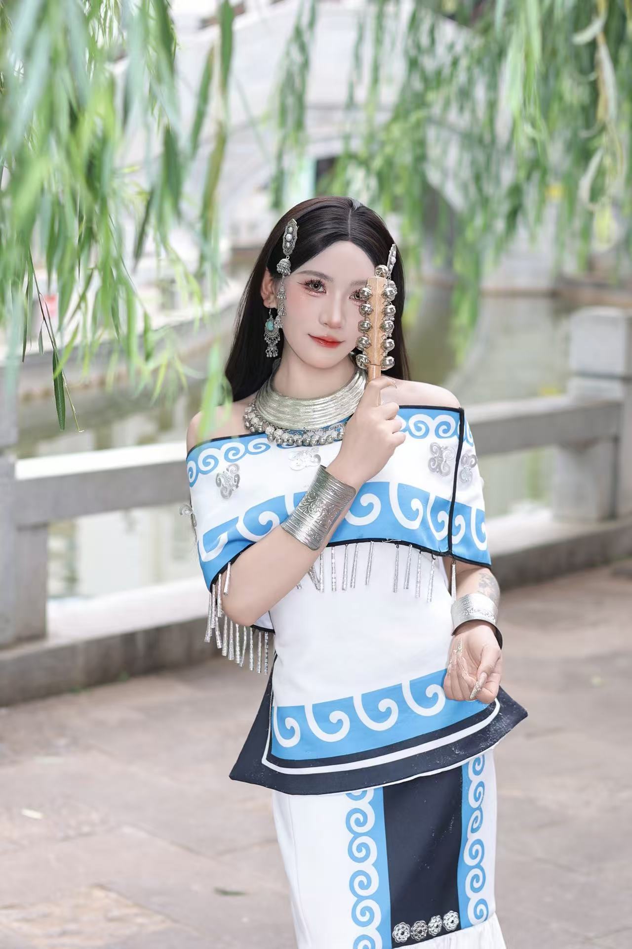 一字肩彝族 客片 3