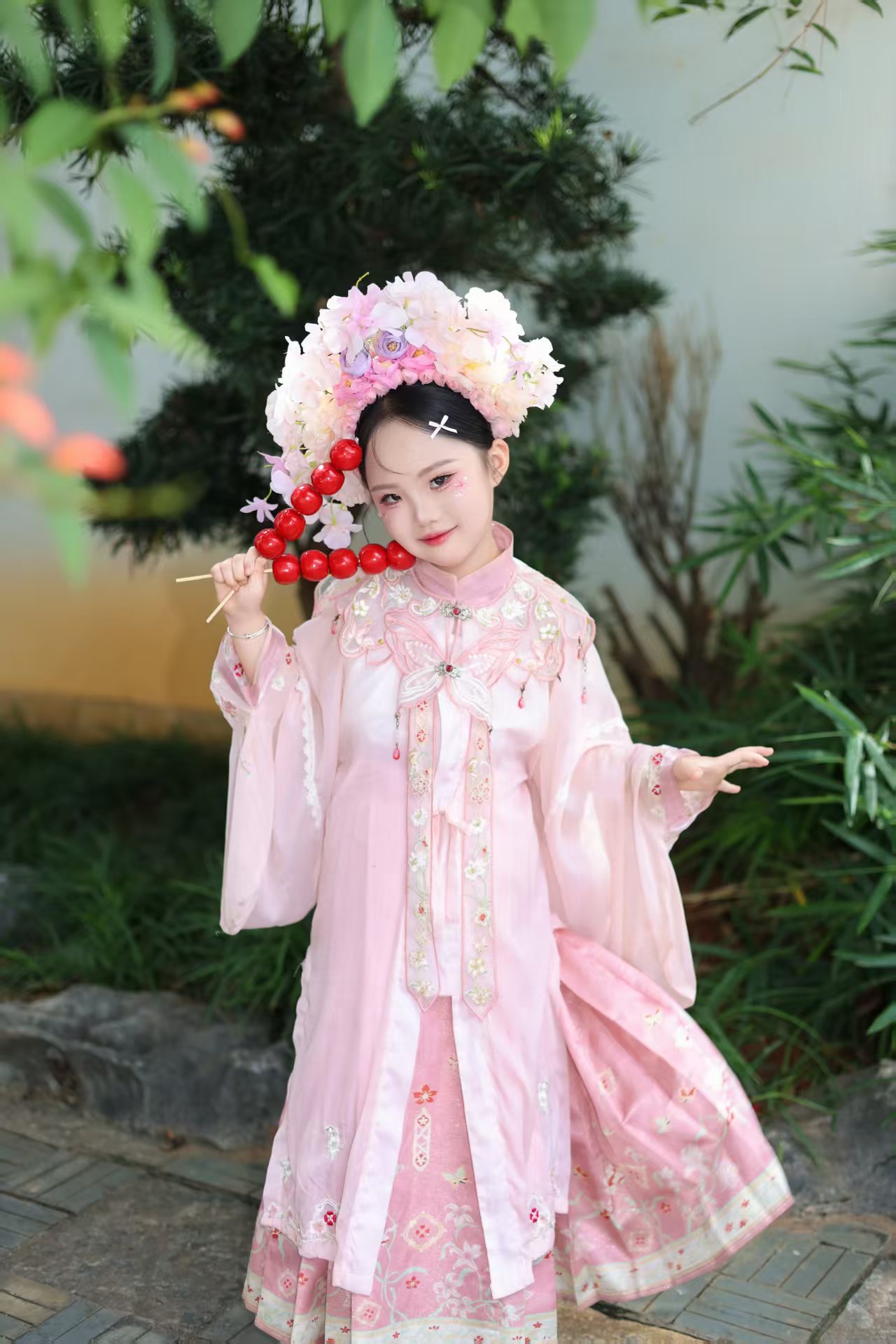 簪花小朋友 客片 1